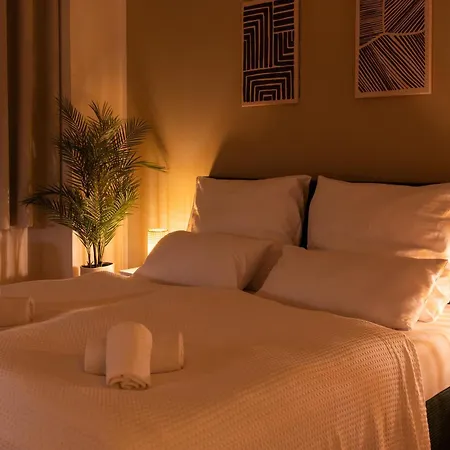 Apartment Exklusive Altmarkt-suite - Stilvolle 120qm - Lage Cottbus