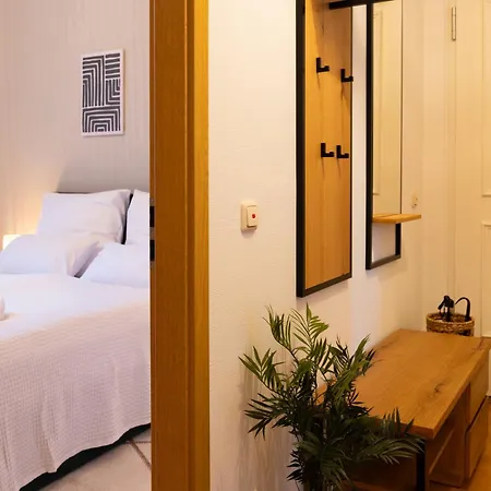 Exklusive Altmarkt-suite - Stilvolle 120qm - Lage Apartamento Cottbus