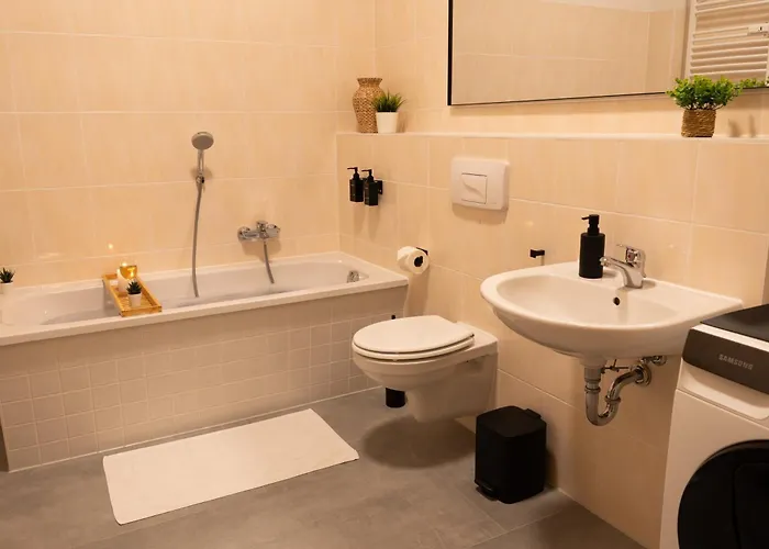 Exklusive Altmarkt-suite - Stilvolle 120qm - Lage Apartman Cottbus