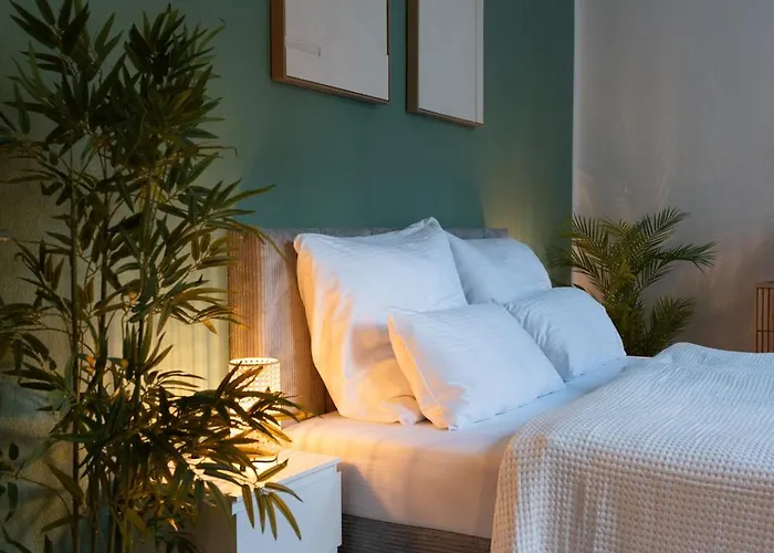 Exklusive Altmarkt-suite - Stilvolle 120qm - Lage Cottbus