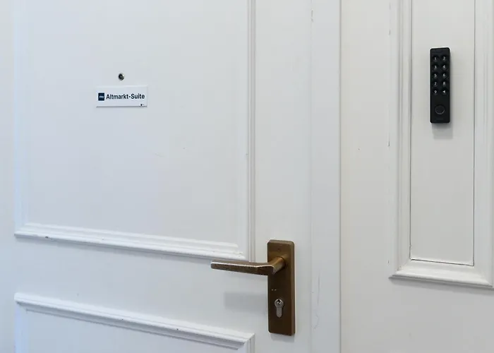 Exklusive Altmarkt-suite - Stilvolle 120qm - Lage Lägenhet